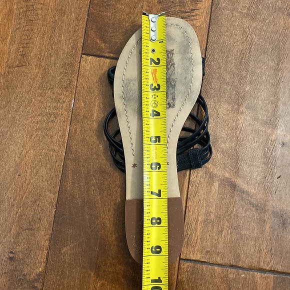 Splendid Black Strappy Sandals Sz 6.5 - Picture 8 of 8